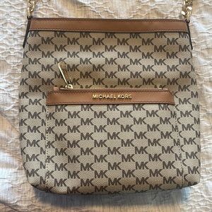 Tan Signature Michael Kors Bag